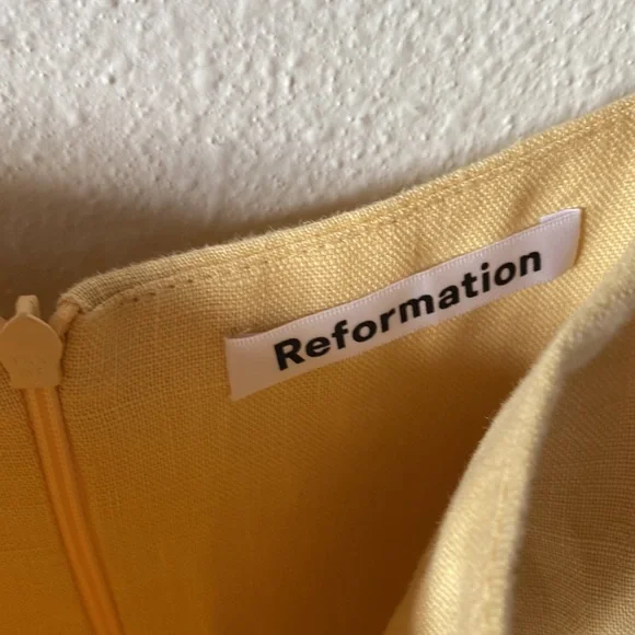 Reformation. Size 4. - Picture 2 of 2